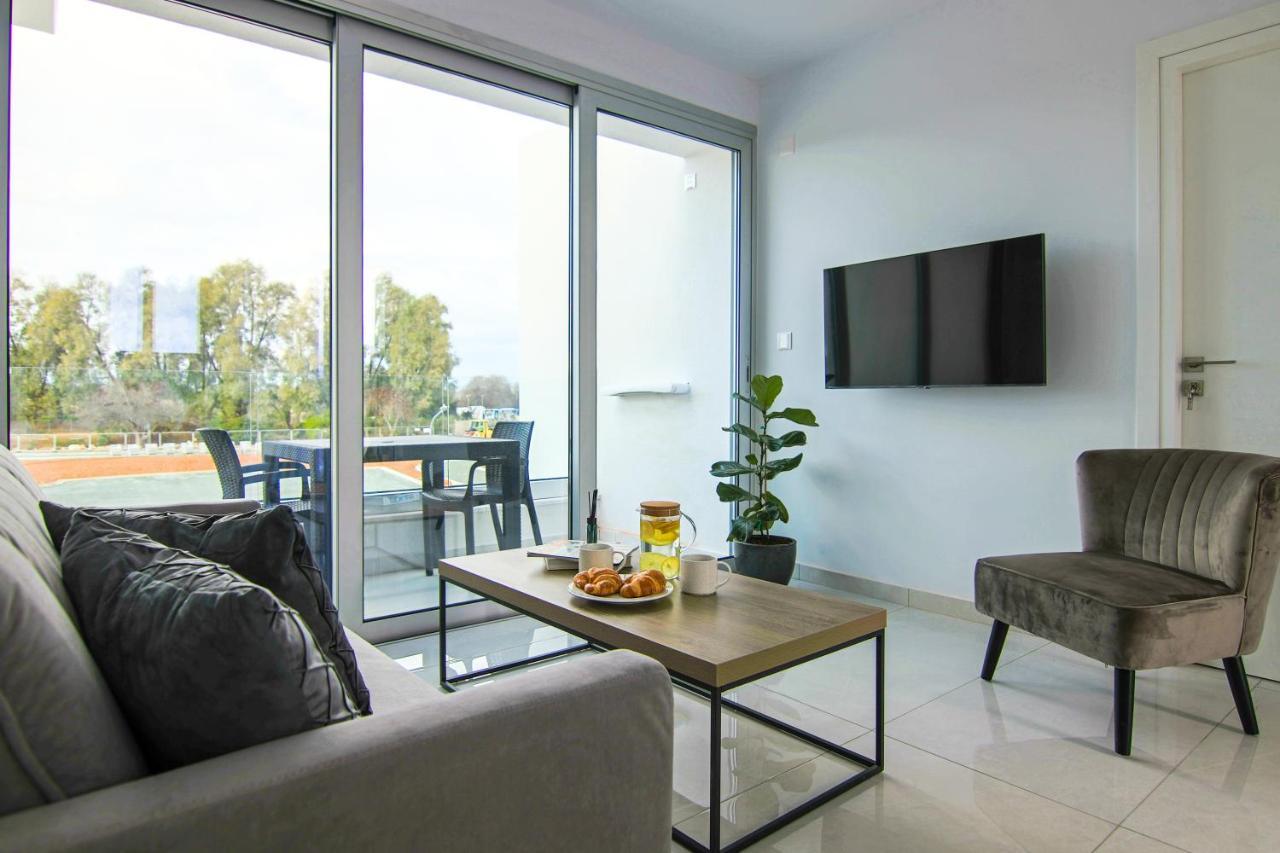 Apartamento Phaedrus Living - Seaside Executive Flat Harbour 202 Paphos Exterior foto
